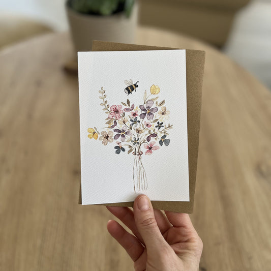Karte Biene-Blumenstrauss von Christinas Kartenkunst