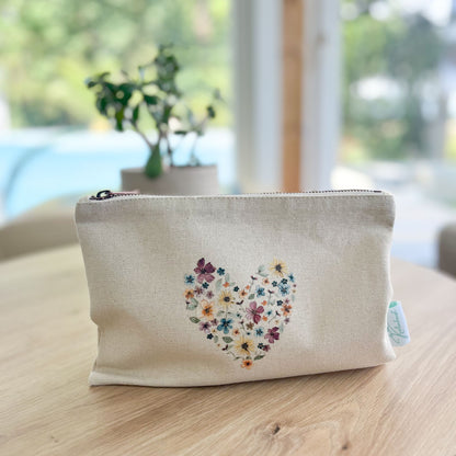 Stofftasche aus Baumwolle mit Bügelbild Blütenherz von Christinas Kartenkunst