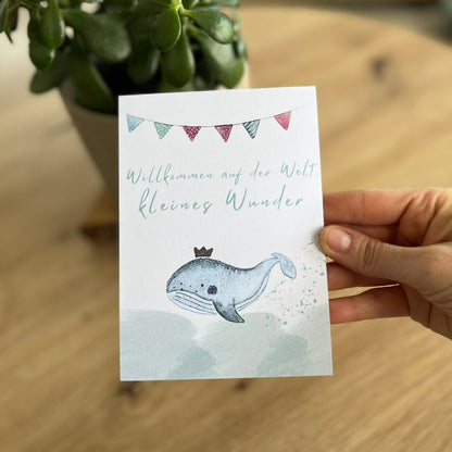 Karte zur Geburt: Wal Willkommen auf der Welt, kleines Wunder Christinas Kartenkunst